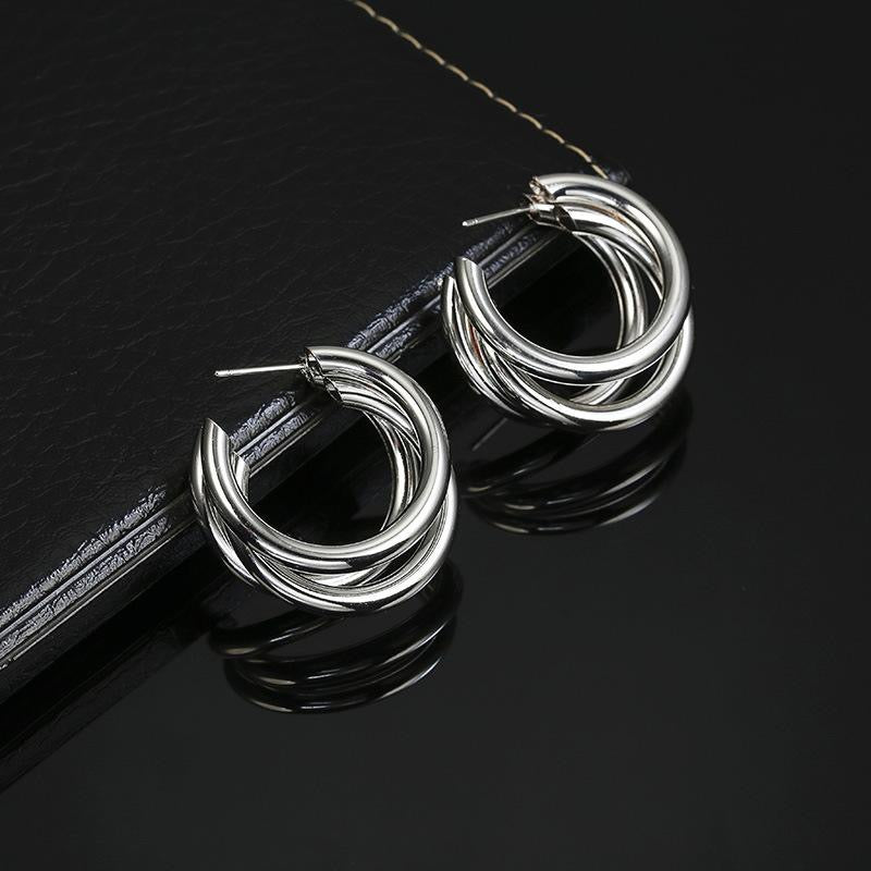 Triple Hoop Earring - Dessentialz